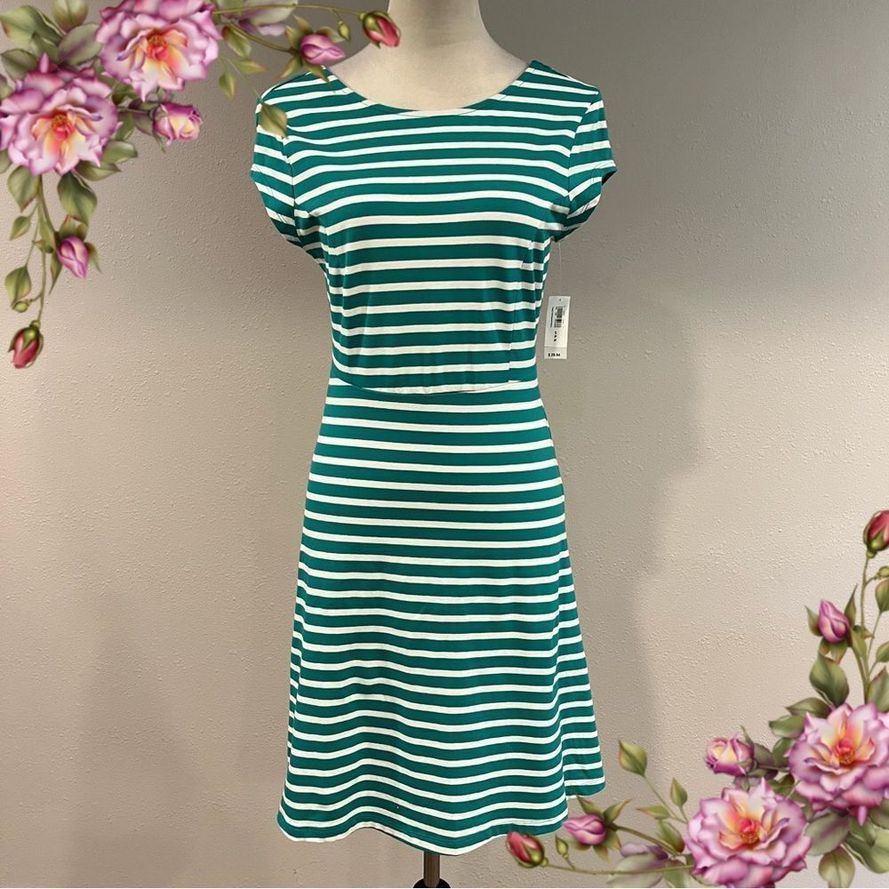 Old navy Striped Green and White mini Dress with cap sleeve‎ size small
